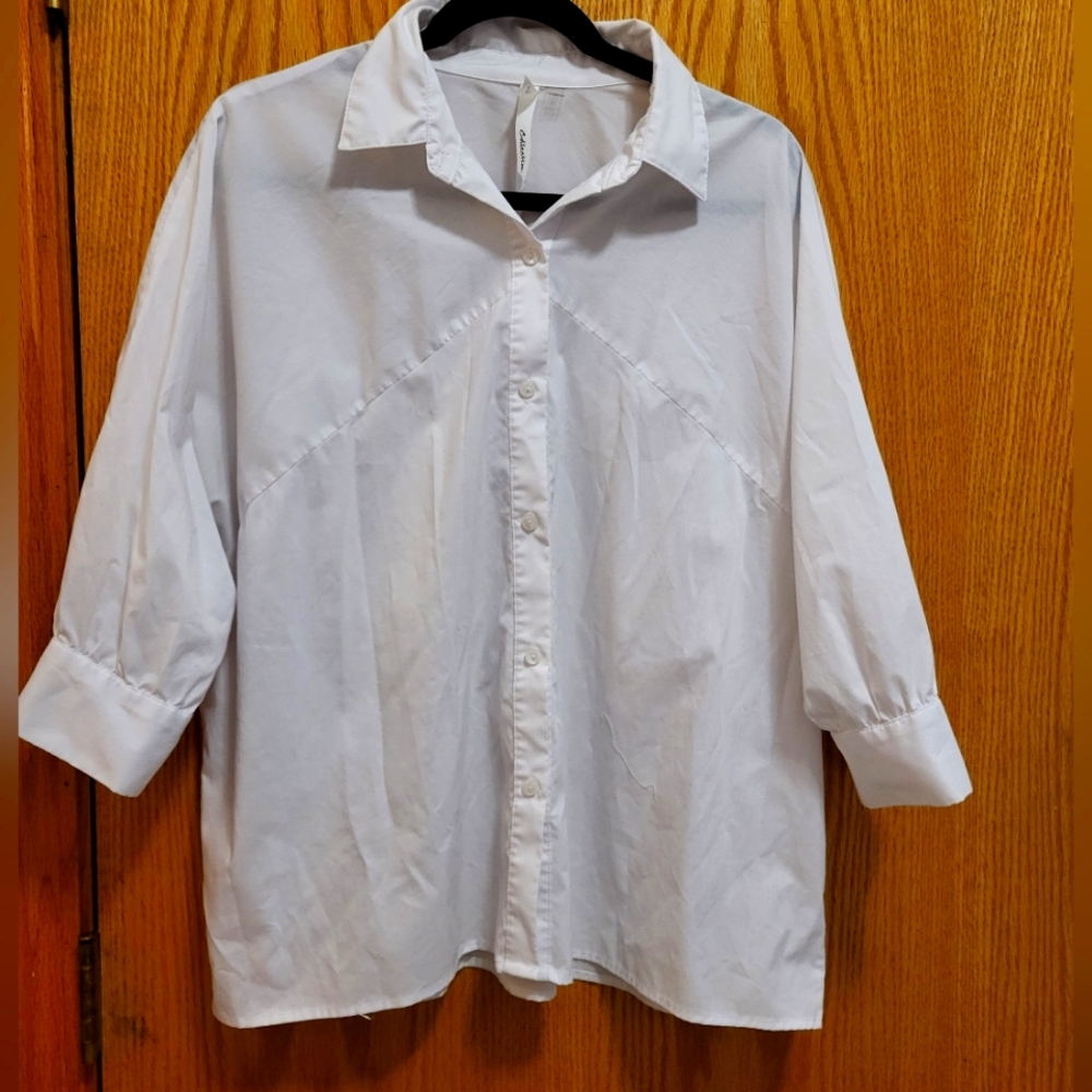 White button up shirt women's